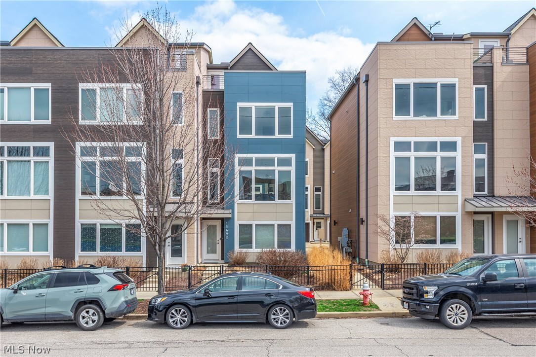 Cleveland OH, 1569 E 118th Street