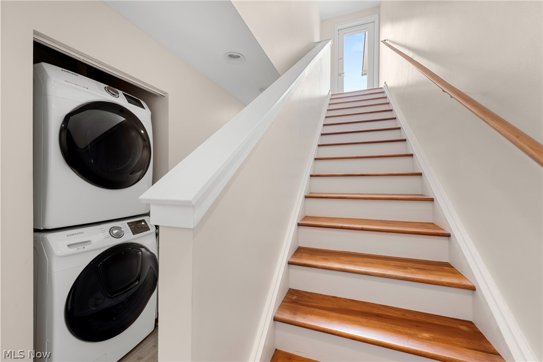 1569 E 118th Street Cleveland OH 44106