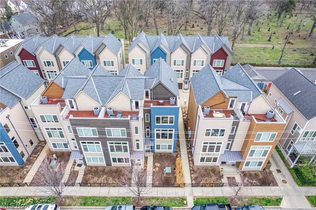 1569 E 118th Street Cleveland OH 44106