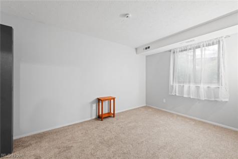 16395 Heather Lane Middleburg Heights OH 44130