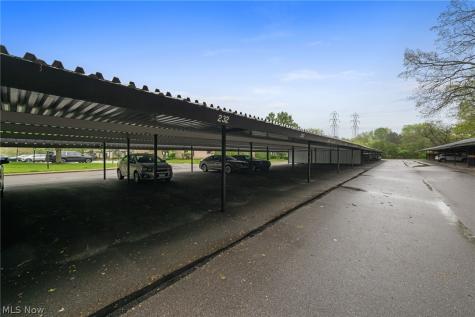 16395 Heather Lane Middleburg Heights OH 44130