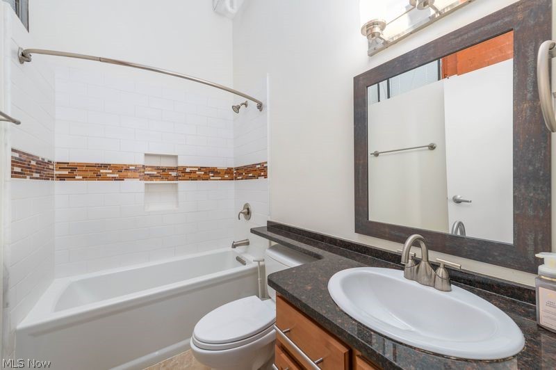 1133 W 9th Street Cleveland OH 44113