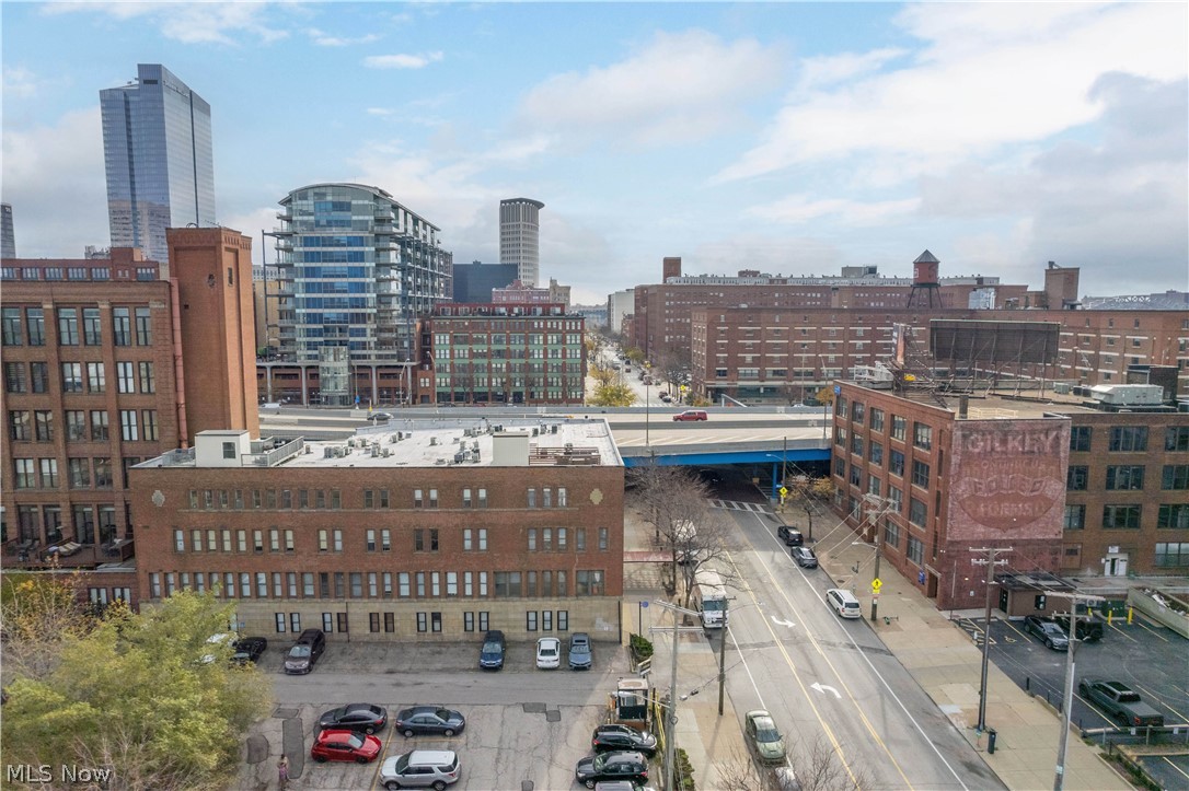 1133 W 9th Street Cleveland OH 44113