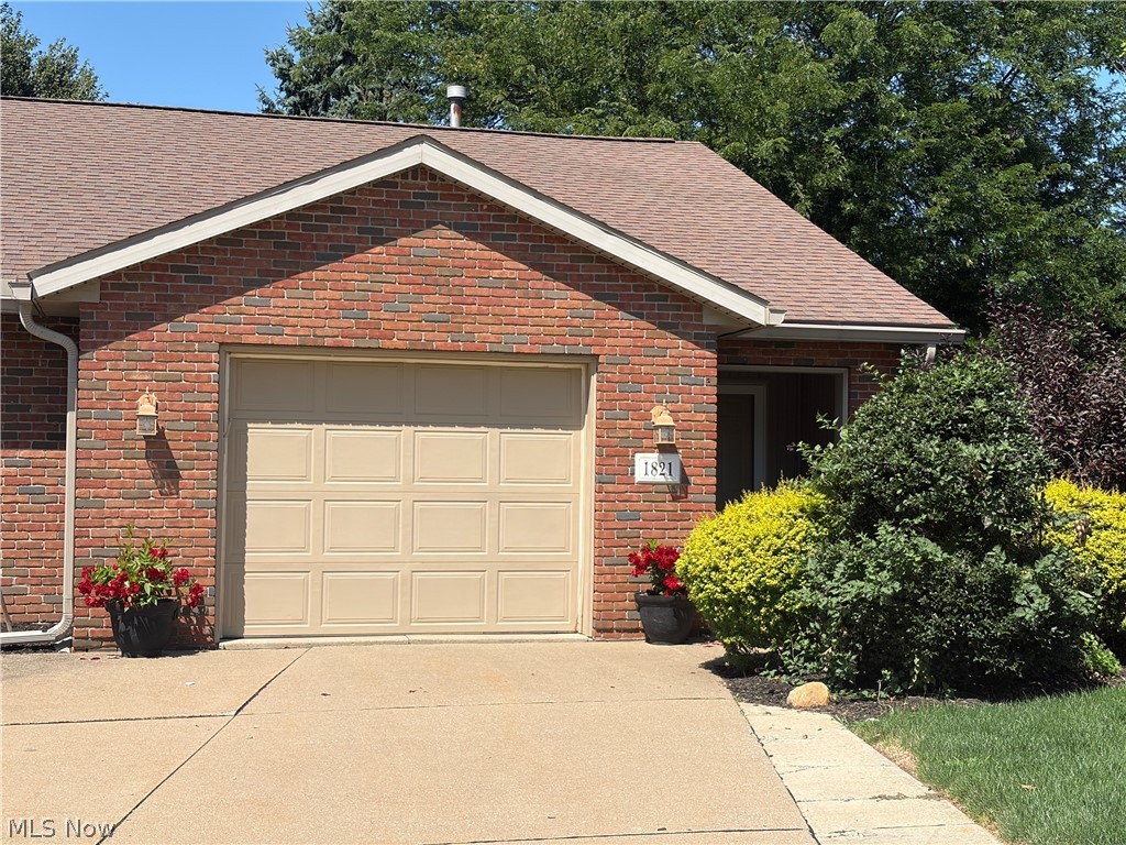 1821 Saddlebrook Circle Wooster OH 44691