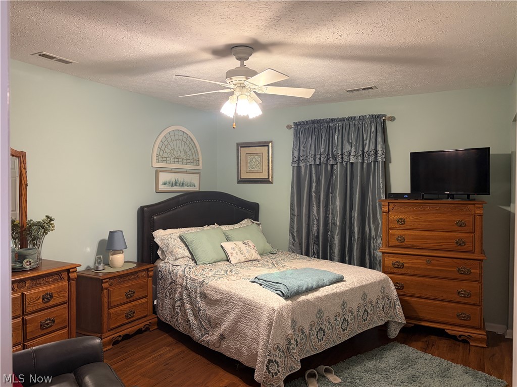1821 Saddlebrook Circle Wooster OH 44691