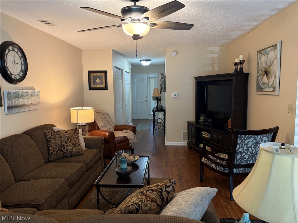 1821 Saddlebrook Circle Wooster OH 44691