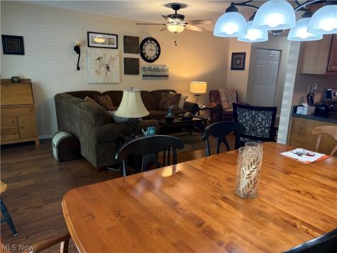 1821 Saddlebrook Circle Wooster OH 44691