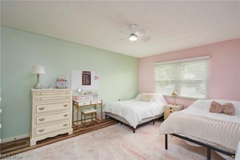2086 Beechtree Drive Uniontown OH 44685