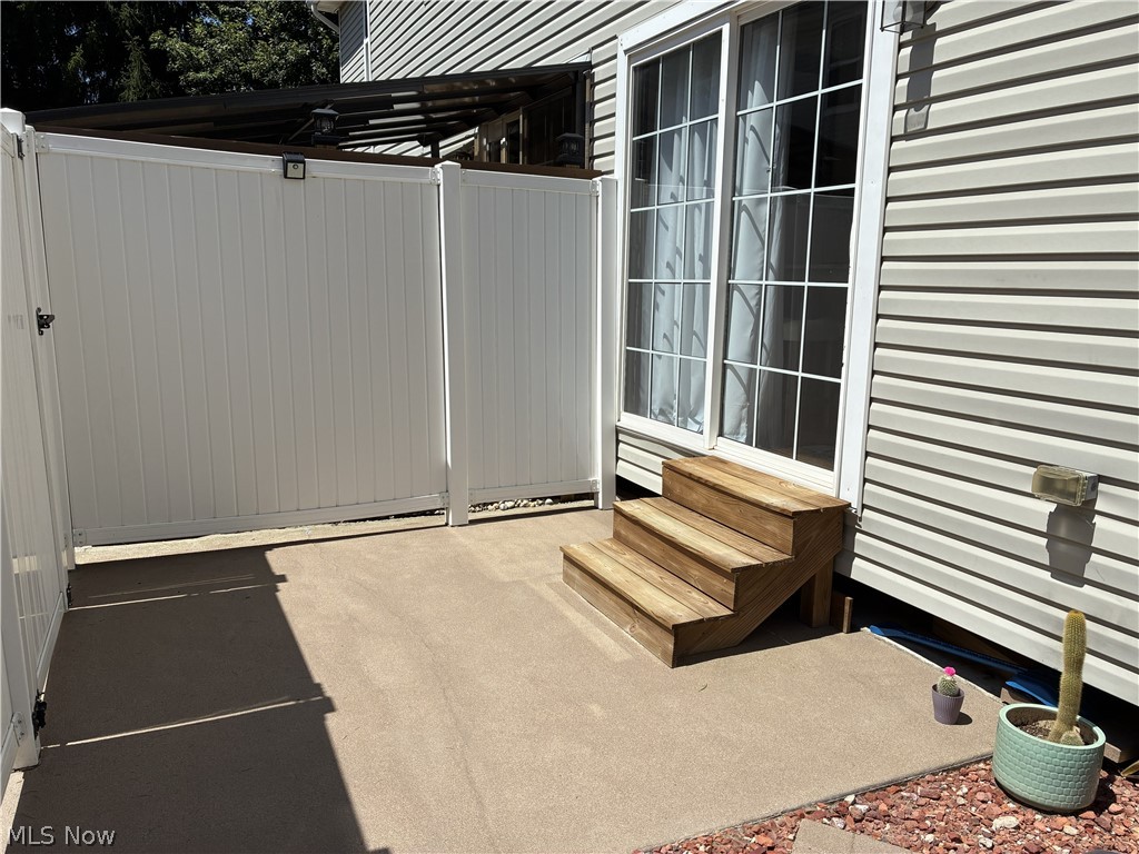 3184 Deer Trail Cortland OH 44410