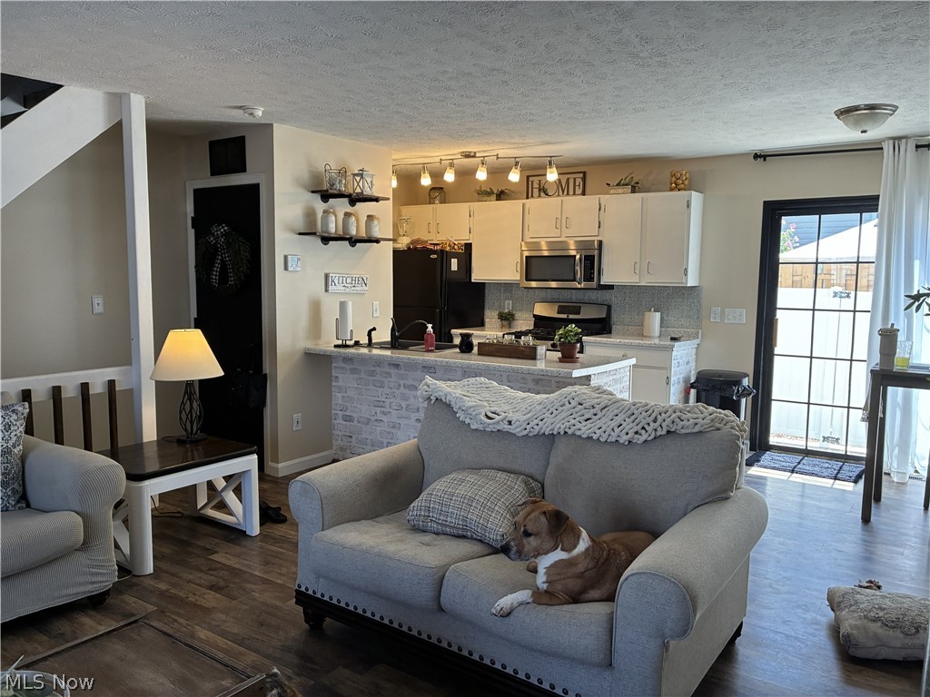 3184 Deer Trail Cortland OH 44410