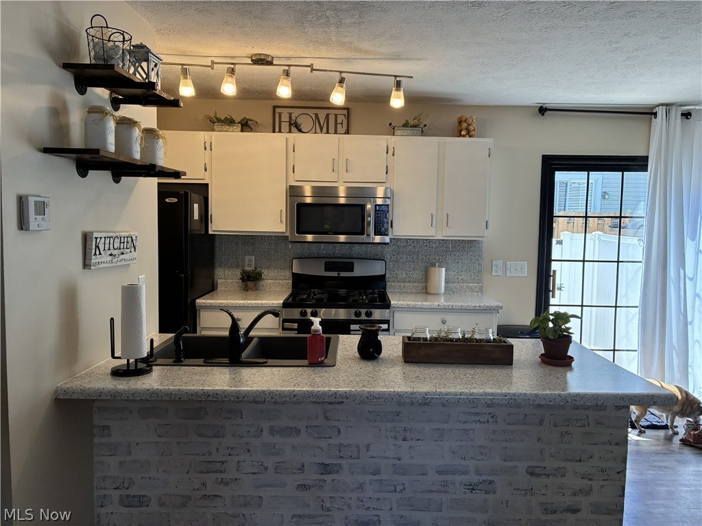 3184 Deer Trail Cortland OH 44410