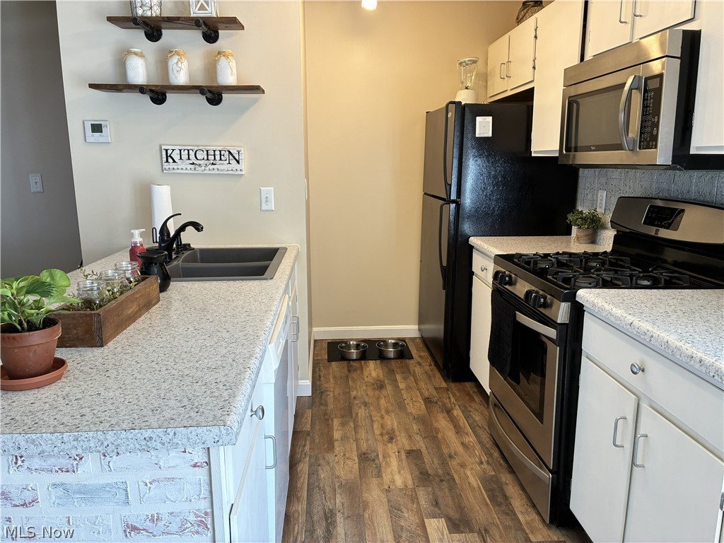 3184 Deer Trail Cortland OH 44410