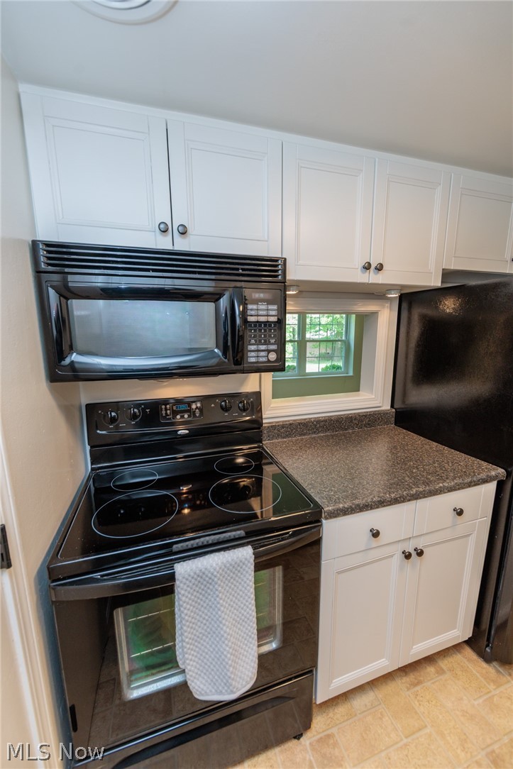 6920 Carriage Hill Drive Brecksville OH 44141