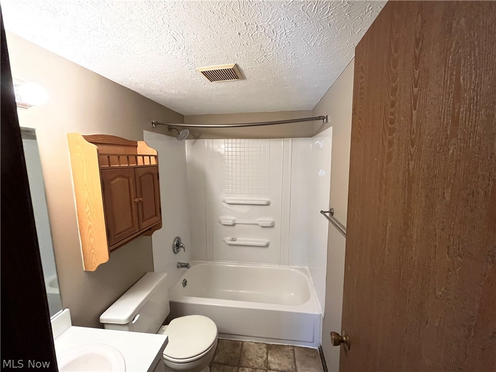 1640 Juniper Drive Westlake OH 44145