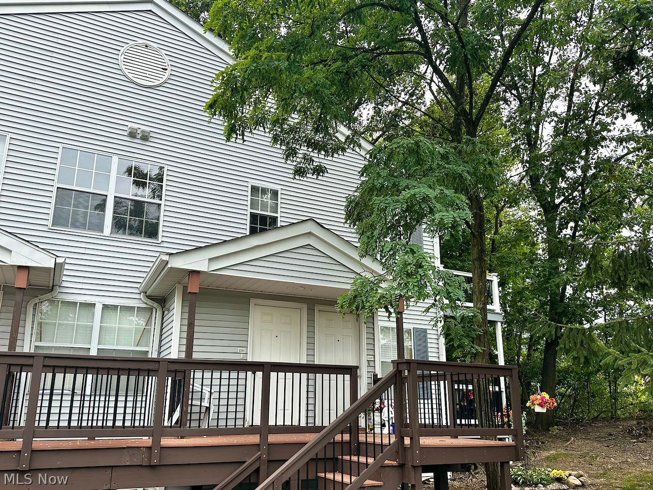 2202 Stoney Run Trail Broadview Heights OH 44147