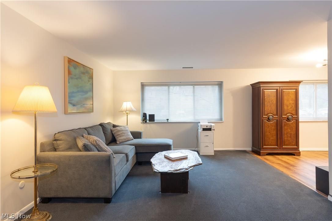 255 N Portage Path Akron OH 44303