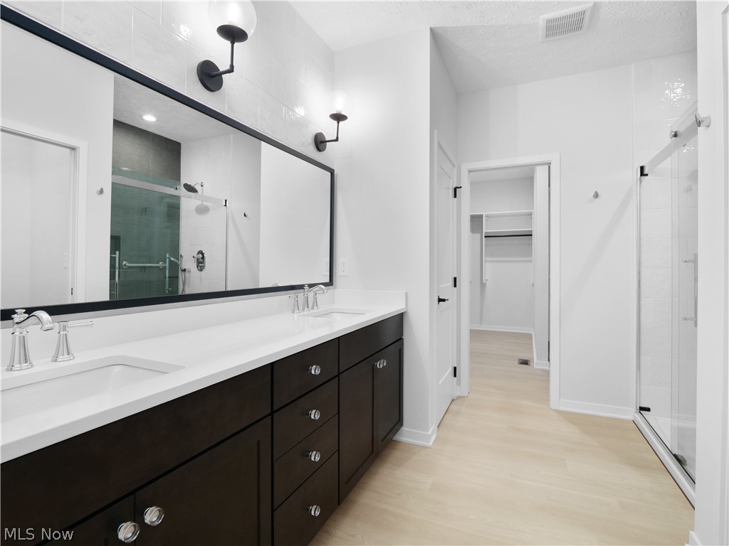 143 Town Centre Drive Broadview Heights OH 44147