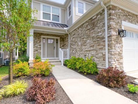 143 Town Centre Drive Broadview Heights OH 44147