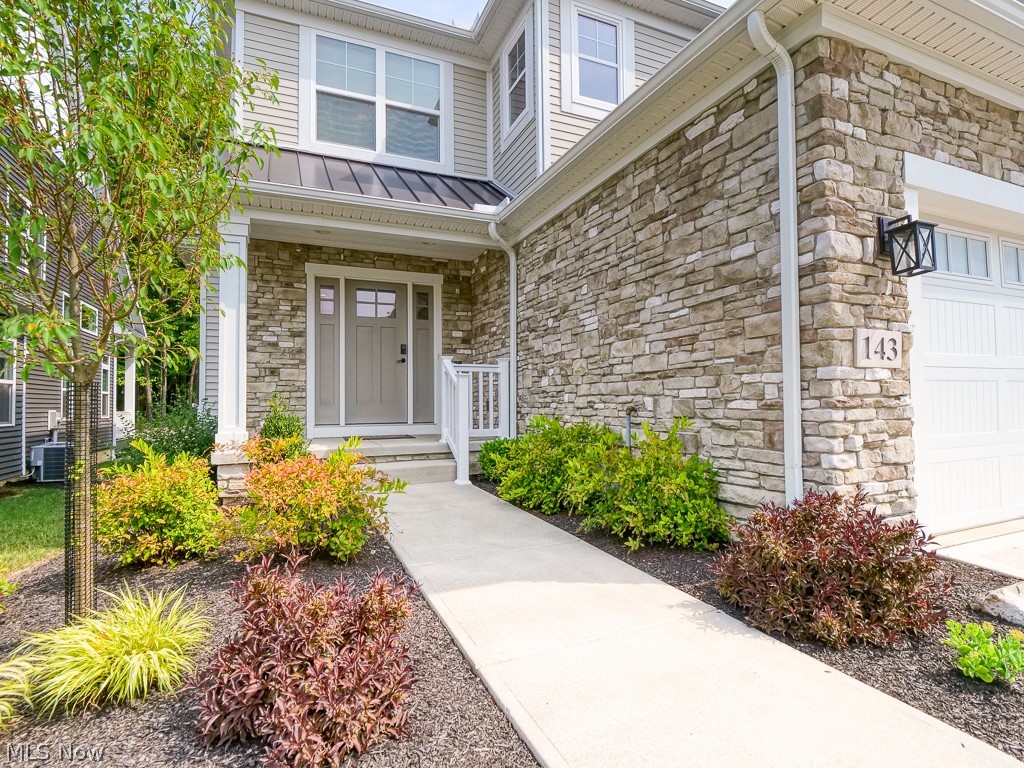 143 Town Centre Drive Broadview Heights OH 44147