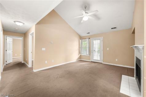 14821 Lenox Drive Strongsville OH 44136