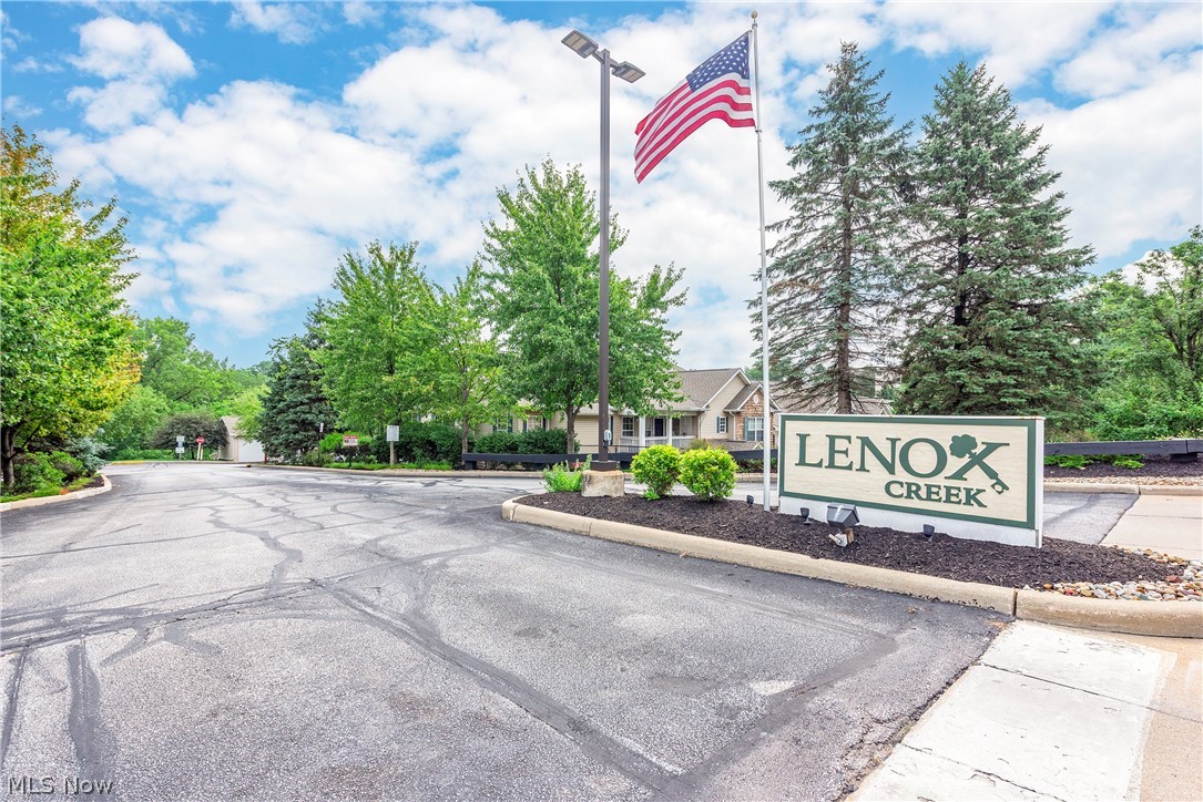 14821 Lenox Drive Strongsville OH 44136