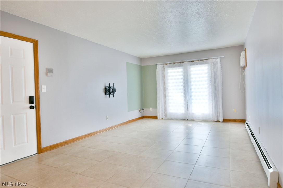 882 Pearson Circle Youngstown OH 44512