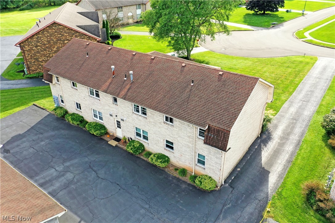 882 Pearson Circle Youngstown OH 44512