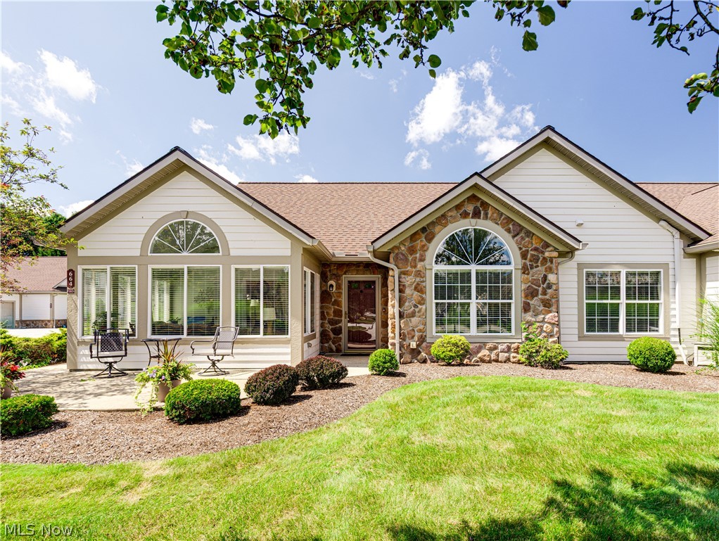 664 Crossings Circle Tallmadge OH 44278