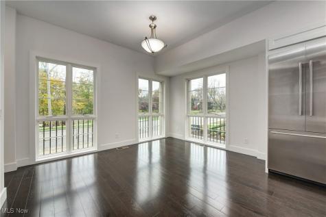 22728 Lake Road Rocky River OH 44116