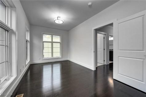 22728 Lake Road Rocky River OH 44116