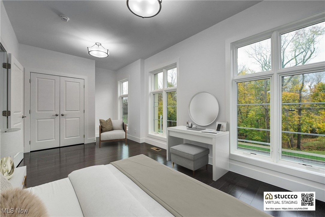 22728 Lake Road Rocky River OH 44116