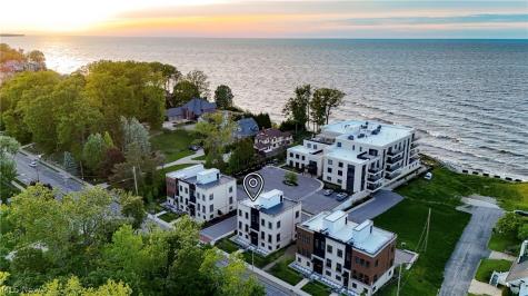 22728 Lake Road Rocky River OH 44116