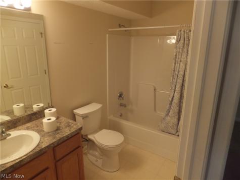 23004 Chandlers Lane Olmsted Falls OH 44138