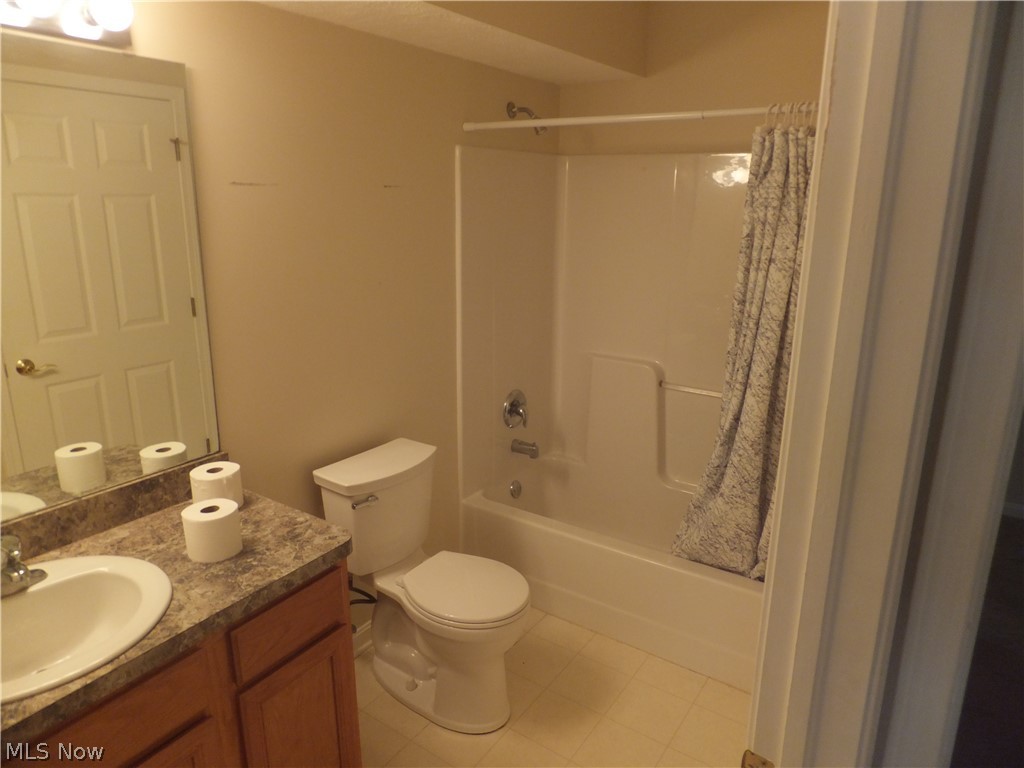 23004 Chandlers Lane Olmsted Falls OH 44138