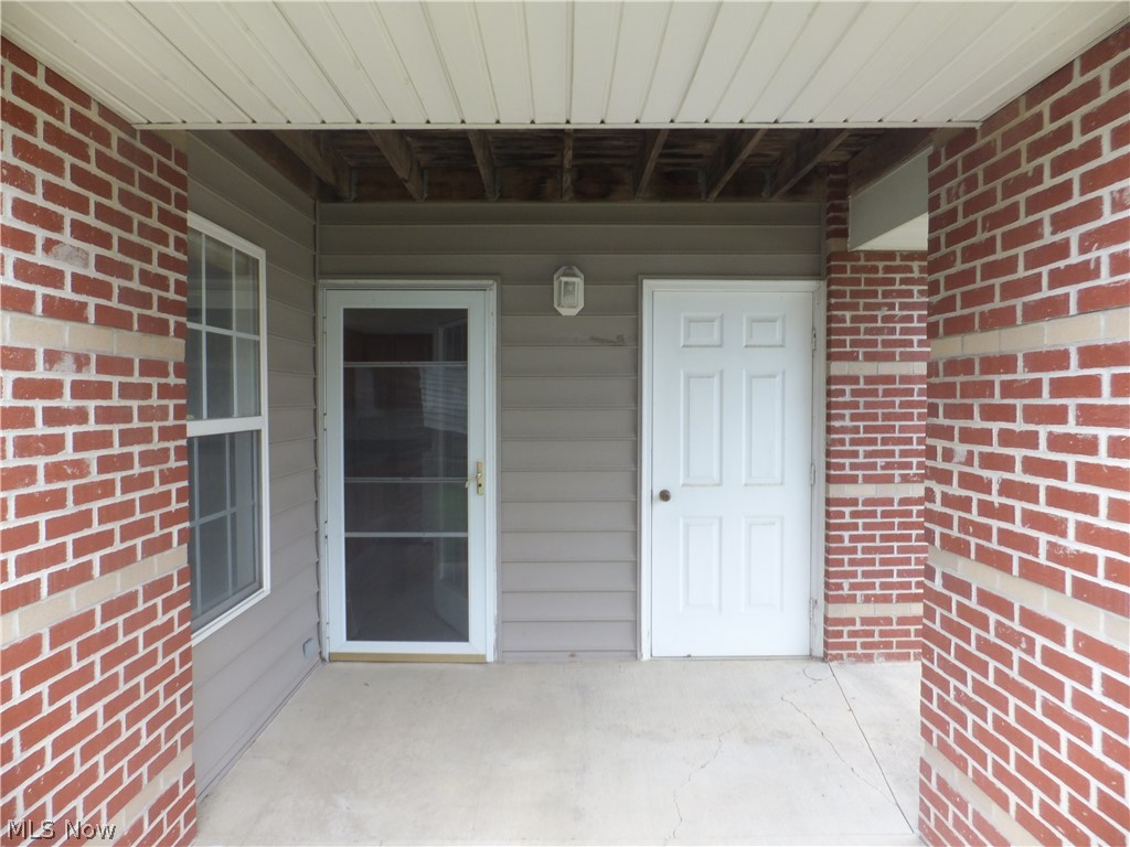 23004 Chandlers Lane Olmsted Falls OH 44138