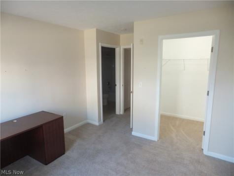 23004 Chandlers Lane Olmsted Falls OH 44138