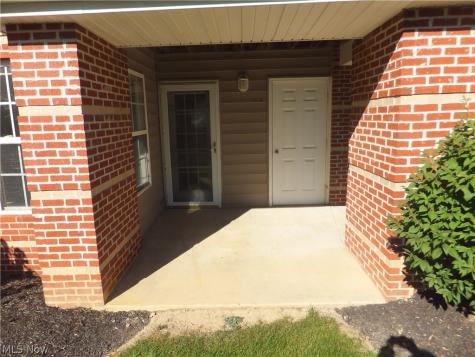 23004 Chandlers Lane Olmsted Falls OH 44138