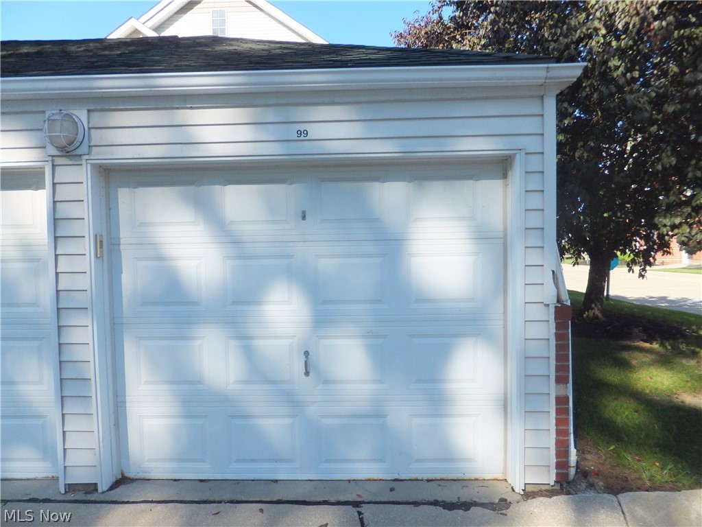 23004 Chandlers Lane Olmsted Falls OH 44138