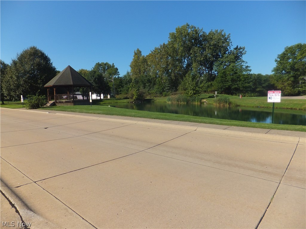 23004 Chandlers Lane Olmsted Falls OH 44138