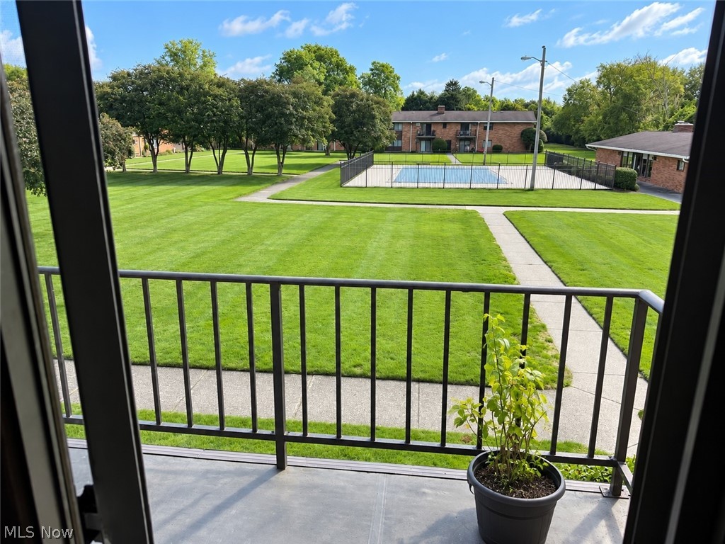 23865 David Drive North Olmsted OH 44070