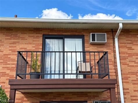 23865 David Drive North Olmsted OH 44070