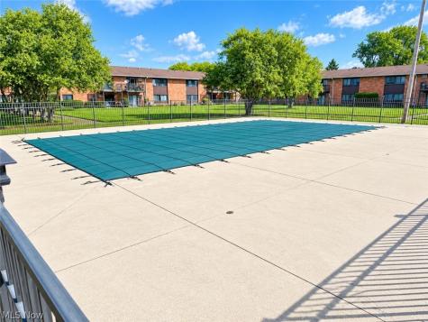23865 David Drive North Olmsted OH 44070