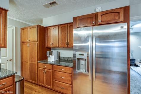2510 Williamsburg Drive Uniontown OH 44685