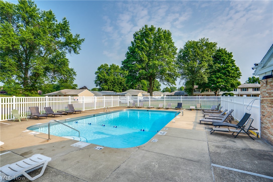 2510 Williamsburg Drive Uniontown OH 44685