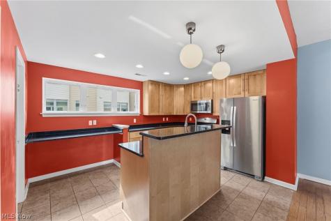 1266 W 74th Street Cleveland OH 44102