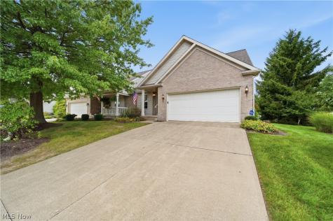 4435 Dalbury Avenue NE Canton OH 44714