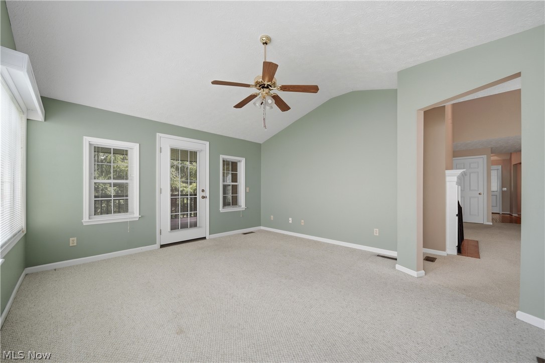 4435 Dalbury Avenue NE Canton OH 44714