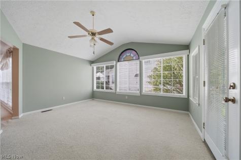 4435 Dalbury Avenue NE Canton OH 44714