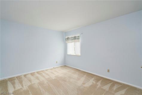 160 Fox Hollow Drive Mayfield Heights OH 44124