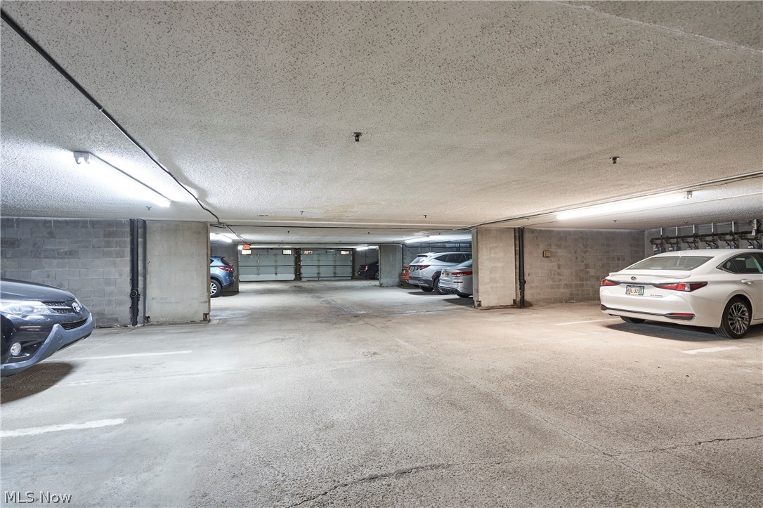 160 Fox Hollow Drive Mayfield Heights OH 44124